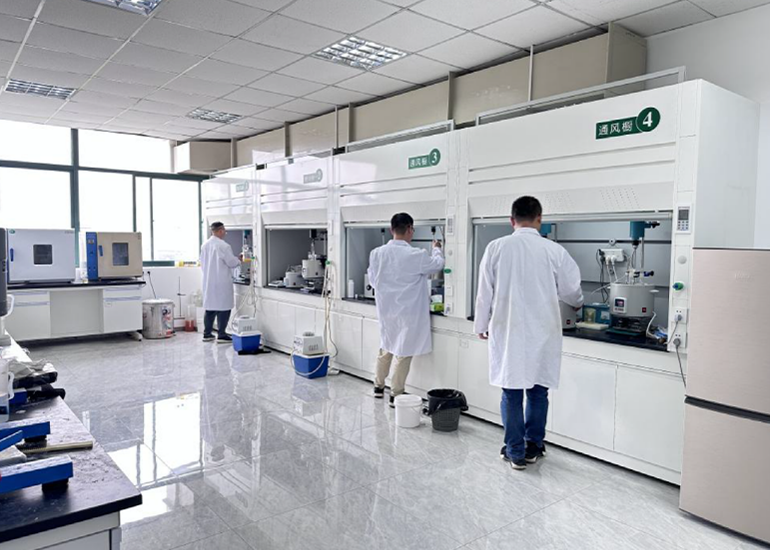 人(rén)聚鎮江，才享榮光(guāng)——德昇科(kē)技(jì)技(jì)術(shù)專家(jiā) 聶儀晶博士入選2023年(nián)度鎮江市(shì)“金(jīn)山(shān)英才”創業(yè)人(rén)才計(jì)劃